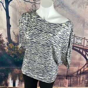 Juicy Couture Grey & White Shimmery Wave Blouse